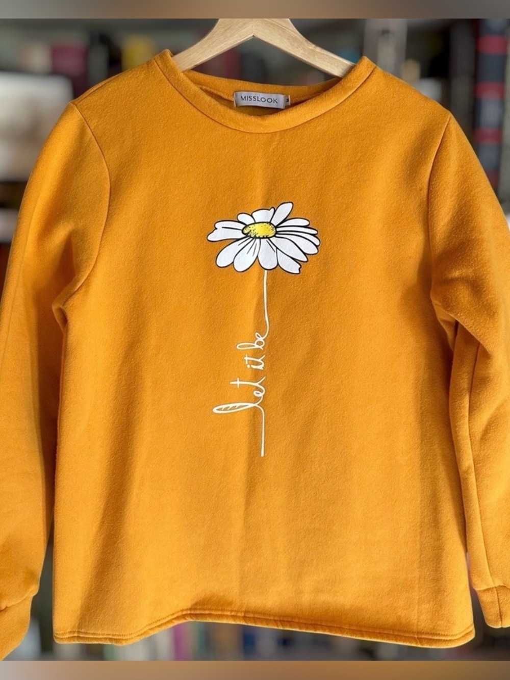MISSLOOK Honey Yellow Fuzzy Top with Floral Graphic M
